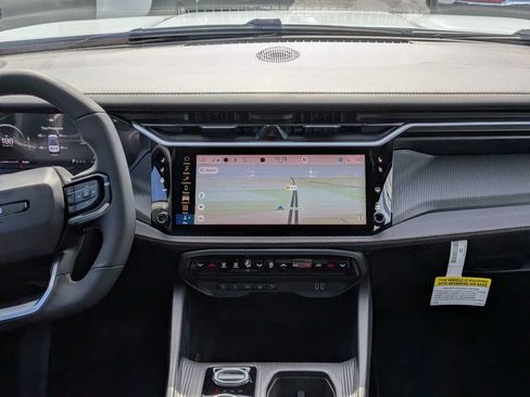 New 2026 Jeep Cherokee Overland w/ Advanced Pro Tech Group AWD/4WD image 19
