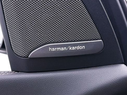 Used 2024 BMW X7 xDrive40i w/ Executive Package image 5