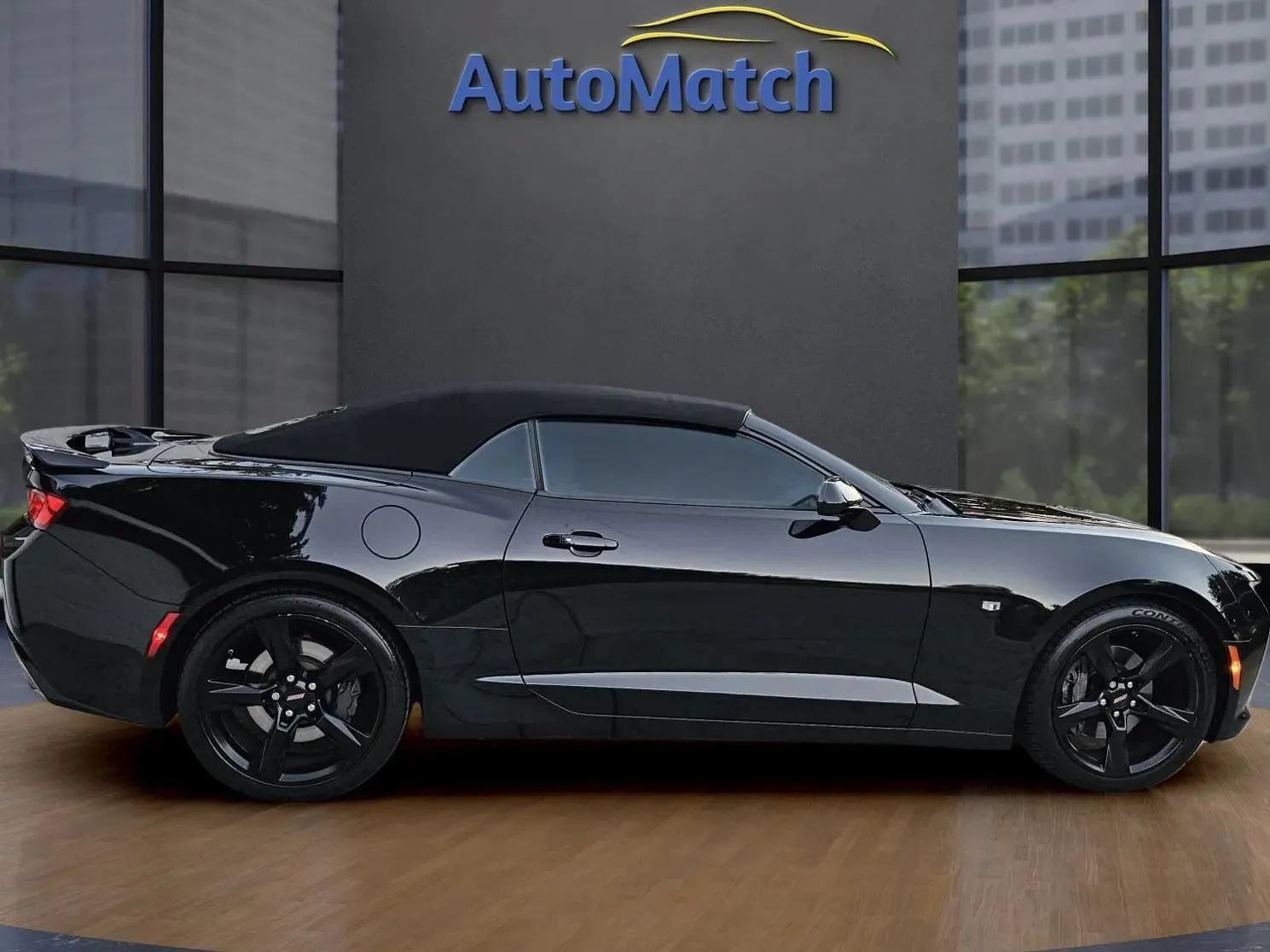 Used 2017 Chevrolet Camaro SS RWD image 7
