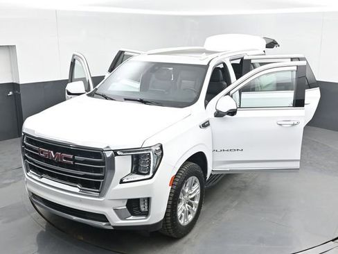 Used 2022 GMC Yukon SLT w/ SLT Premium Package image 55