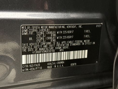 Used 2021 Toyota RAV4 XLE w/ Convenience Package AWD/4WD image 23