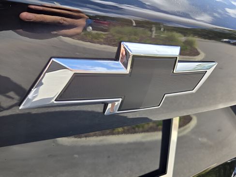 New 2026 Chevrolet Trax RS w/ Sunroof Package FWD image 31