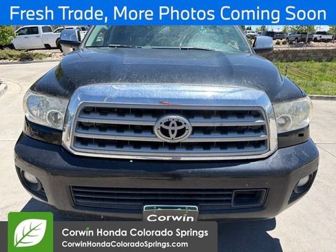 Used 2013 Toyota Sequoia Platinum AWD/4WD image 8
