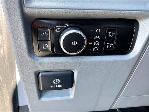 Used 2025 Ford F150 XLT w/ Equipment Group 301A Standard image 13