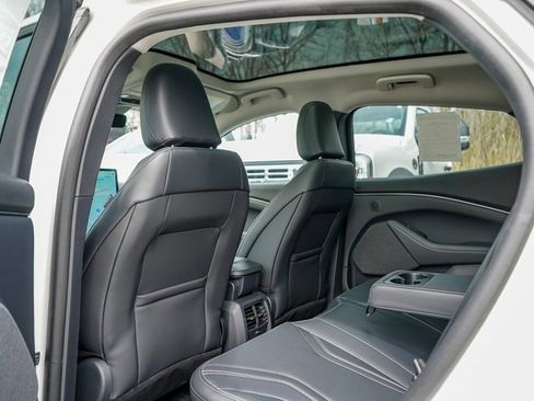 New 2024 Ford Mustang Mach-E Premium image 36