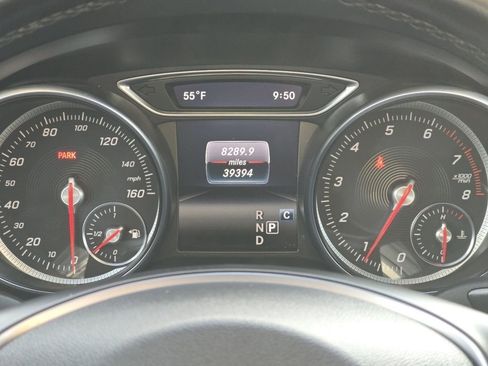 Used 2019 Mercedes-Benz CLA 250 CLA 250 w/ Premium Package image 28