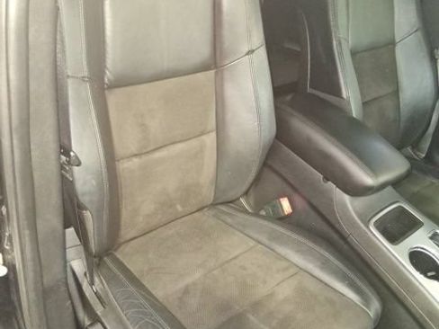 Used 2021 Jeep Grand Cherokee Laredo X AWD/4WD image 36