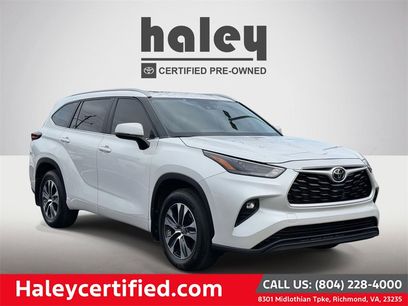 Used 2024 Toyota Highlander XLE