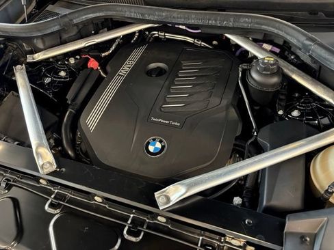 Used 2023 BMW X5 xDrive40i AWD/4WD image 40