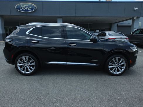 Used 2023 Buick Envision Avenir FWD image 2
