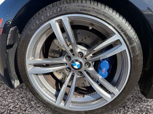 Used 2015 BMW M4 Coupe image 14