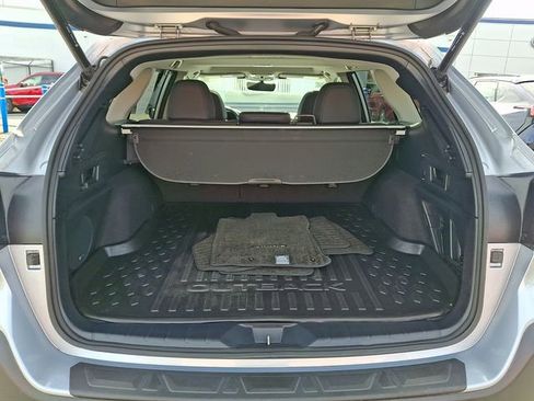 Used 2023 Subaru Outback Limited AWD/4WD image 31