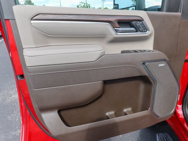 Used 2025 GMC Sierra 2500 SLT w/ SLT Premium Package AWD/4WD image 13