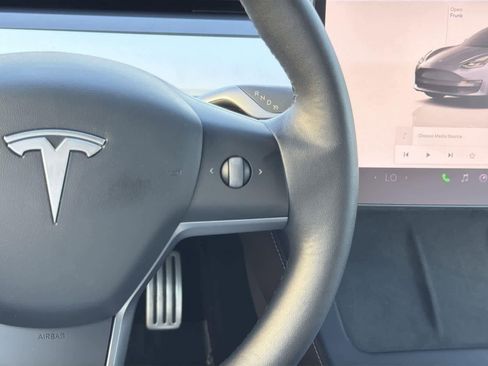 Used 2022 Tesla Model 3 Performance image 13