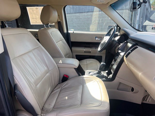 Used 2019 Ford Flex SEL w/ Equipment Group 202A AWD/4WD image 12