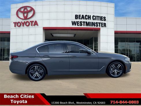 Used 2021 BMW 530i w/ Convenience Package image 13