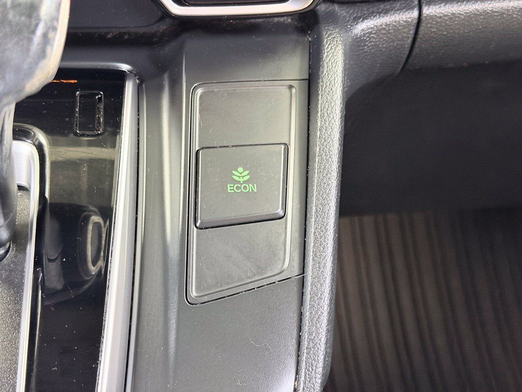 Used 2017 Honda CR-V Touring image 50
