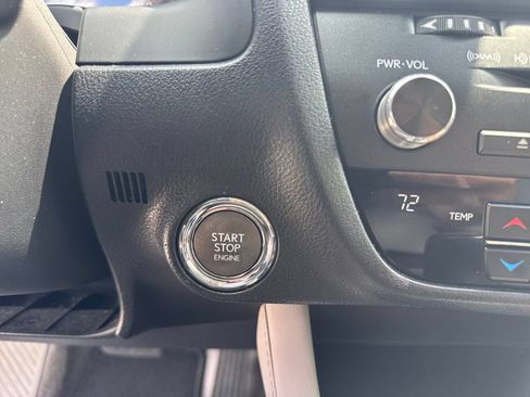 Used 2019 Lexus RX 350 FWD w/ Navigation Package image 31