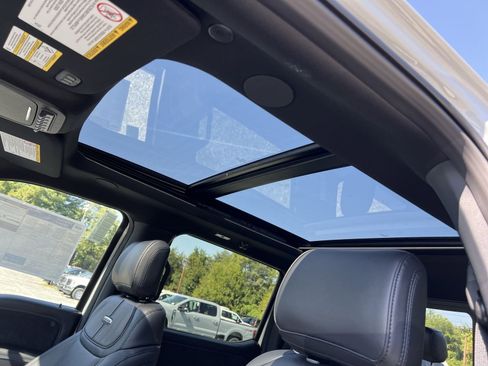 New 2026 Ford F250 Platinum image 24