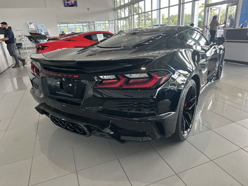 New 2026 Chevrolet Corvette Z06 w/ Stealth Interior Trim Package RWD image 4