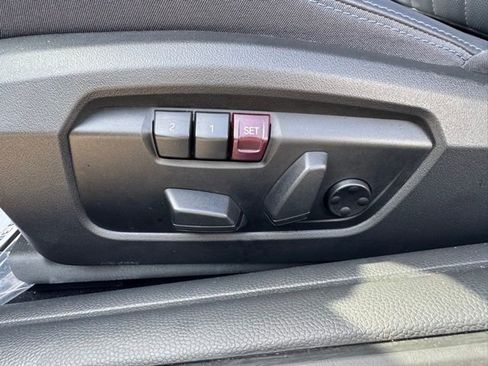 Used 2025 MINI Cooper S FWD image 15