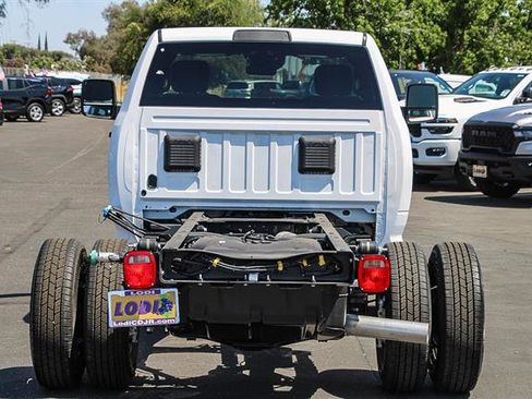 New 2025 RAM 3500 Tradesman image 3