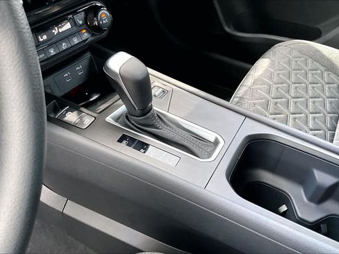 New 2026 Nissan Kicks SV w/ SV Premium Package FWD image 7
