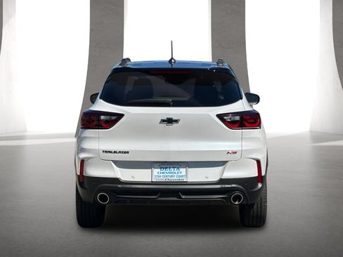 New 2026 Chevrolet TrailBlazer RS w/ Convenience Package FWD image 5