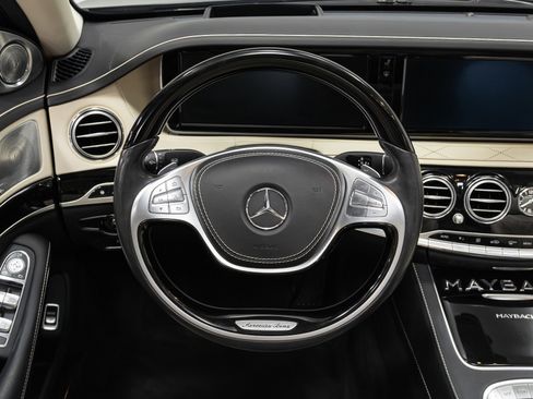 Used 2016 Mercedes-Benz Maybach S 600 image 9