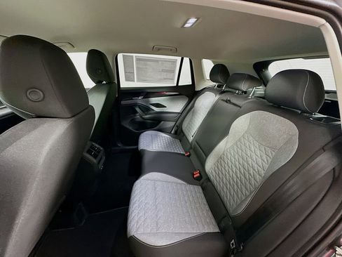 Used 2025 Volkswagen Tiguan S FWD image 18