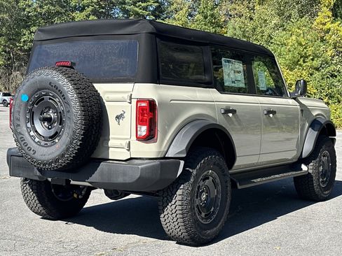 New 2025 Ford Bronco 4-Door w/ Sasquatch Package image 10