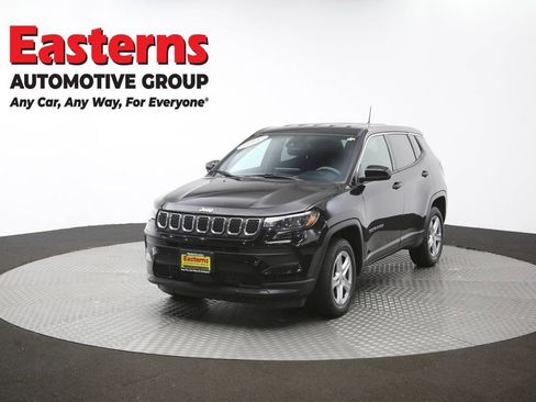 Used 2023 Jeep Compass Sport AWD/4WD image 56