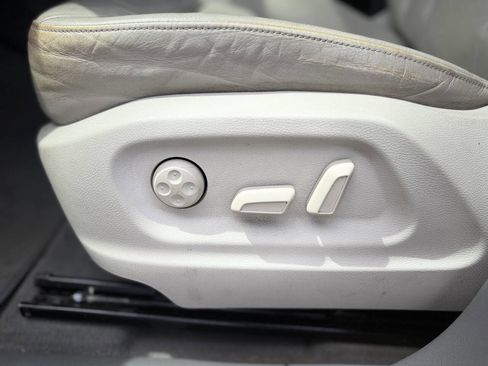 Used 2012 Audi Q5 2.0T Premium Plus image 13