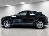 Certified 2025 Porsche Macan image 2
