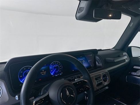 Certified 2025 Mercedes-Benz G 580 w/ EQ Technology image 9