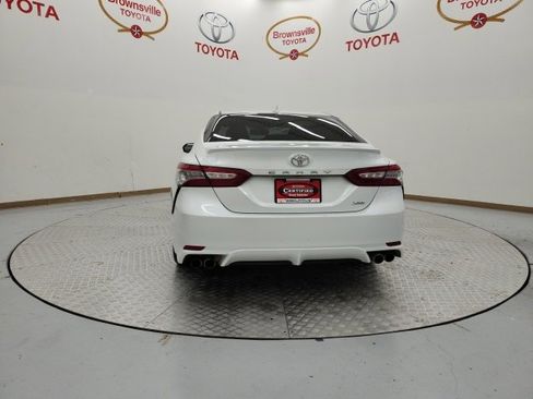 Used 2019 Toyota Camry XSE image 7