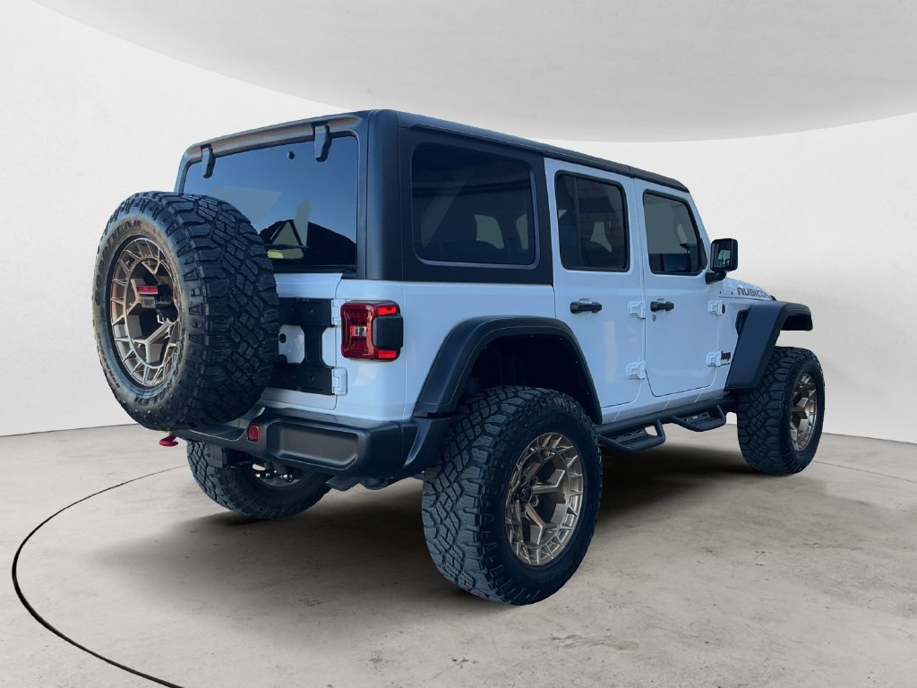Used 2024 Jeep Wrangler Unlimited Rubicon AWD/4WD image 8