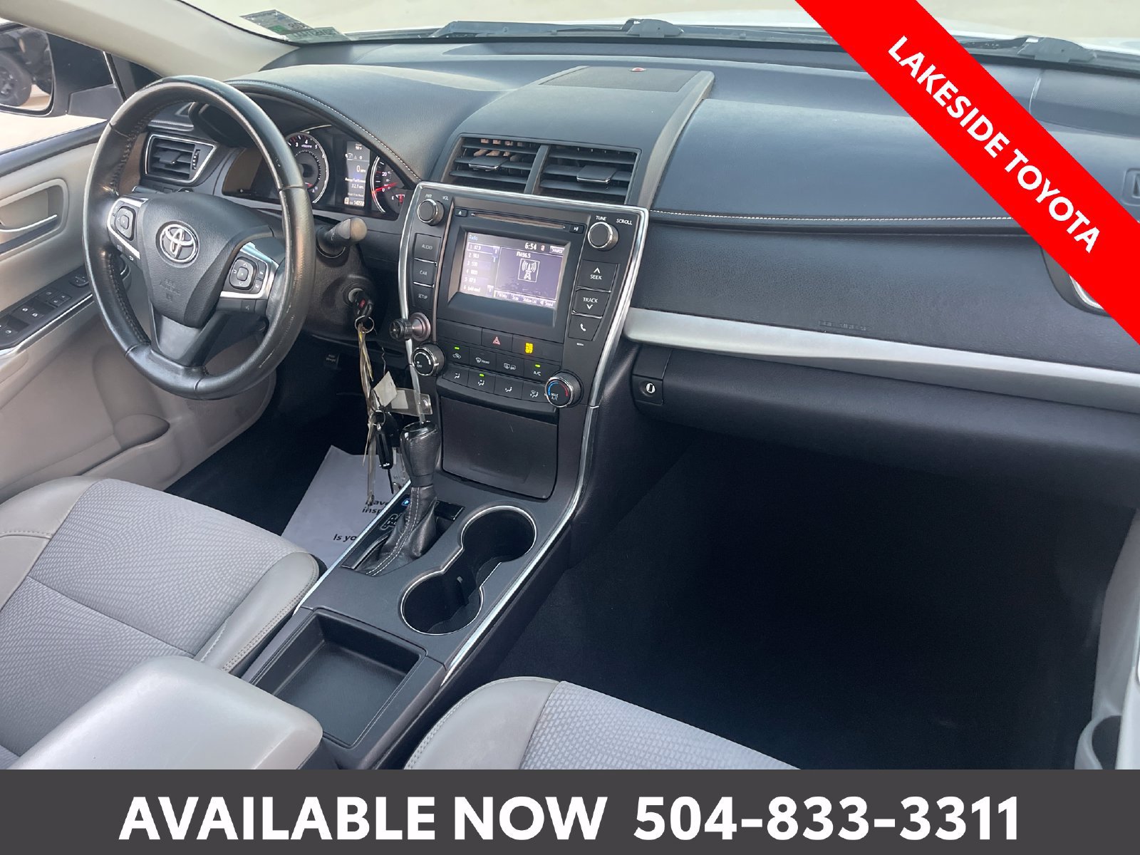 Used 2017 Toyota Camry SE FWD image 15