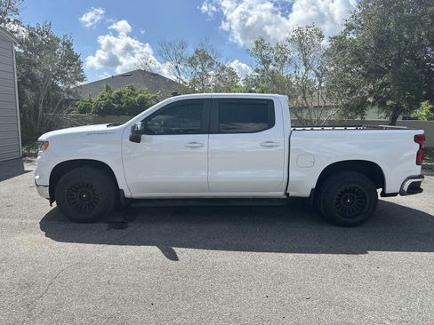 Used 2023 Chevrolet Silverado 1500 LT RWD image 3