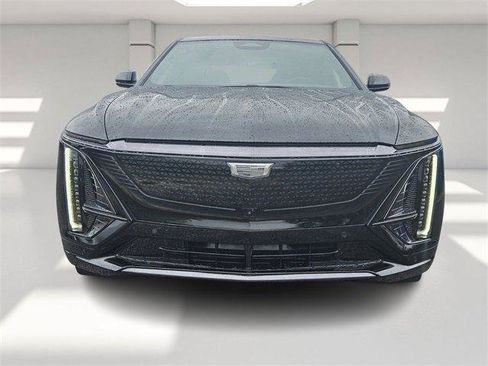 New 2026 Cadillac Lyriq Sport image 8