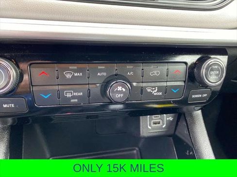 Certified 2024 Jeep Compass Limited image 15