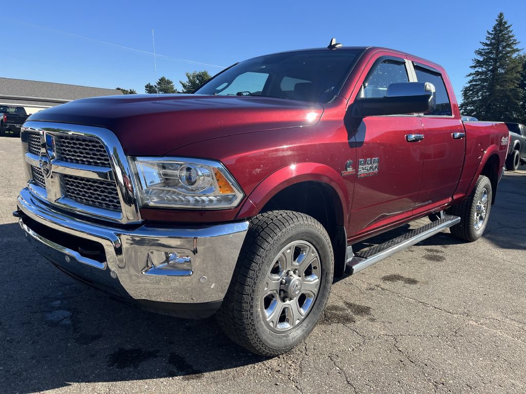 Used 2018 RAM 2500 Laramie AWD/4WD image 2