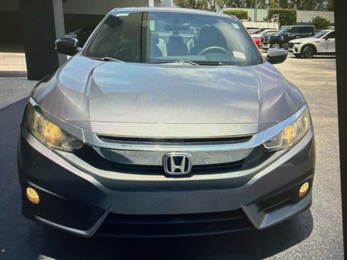 Used 2016 Honda Civic EX-T image 9