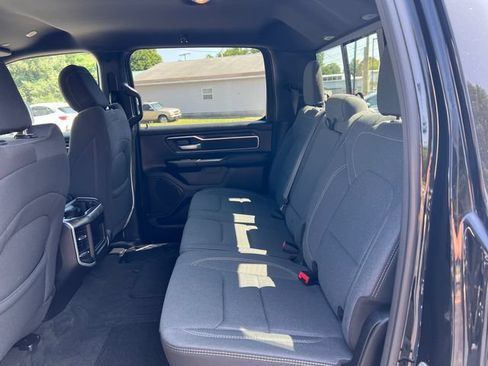 Used 2023 RAM 1500 Big Horn AWD/4WD image 5