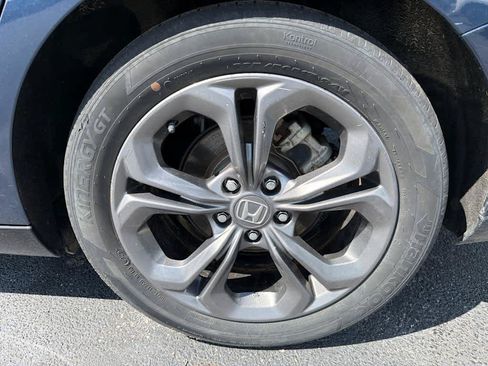 Used 2023 Honda Accord EX-L image 16