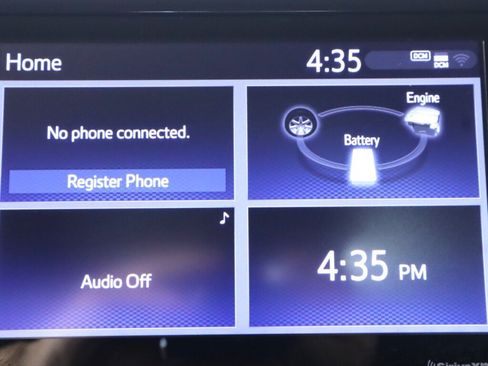Used 2021 Toyota Corolla LE FWD image 19