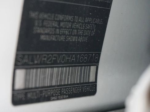 Used 2017 Land Rover Range Rover Sport HSE image 27