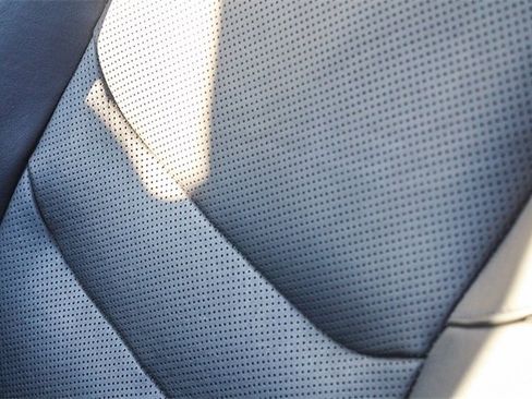 Used 2018 MAZDA CX-9 Touring w/ Touring Premium Package image 37