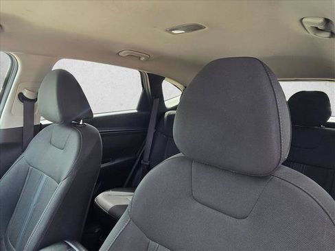 Used 2024 Hyundai Tucson SEL FWD image 12