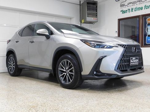 Used 2025 Lexus NX 350 350 Premium w/ Accessory Package (2T) image 6